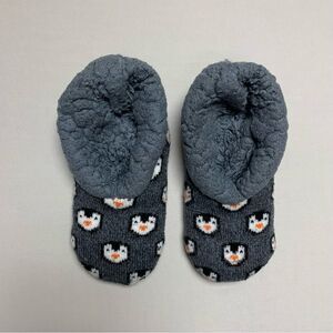 Penguin Slippers Gray Women’s Soft Cozy Winter Warm Fireside One Size Christmas